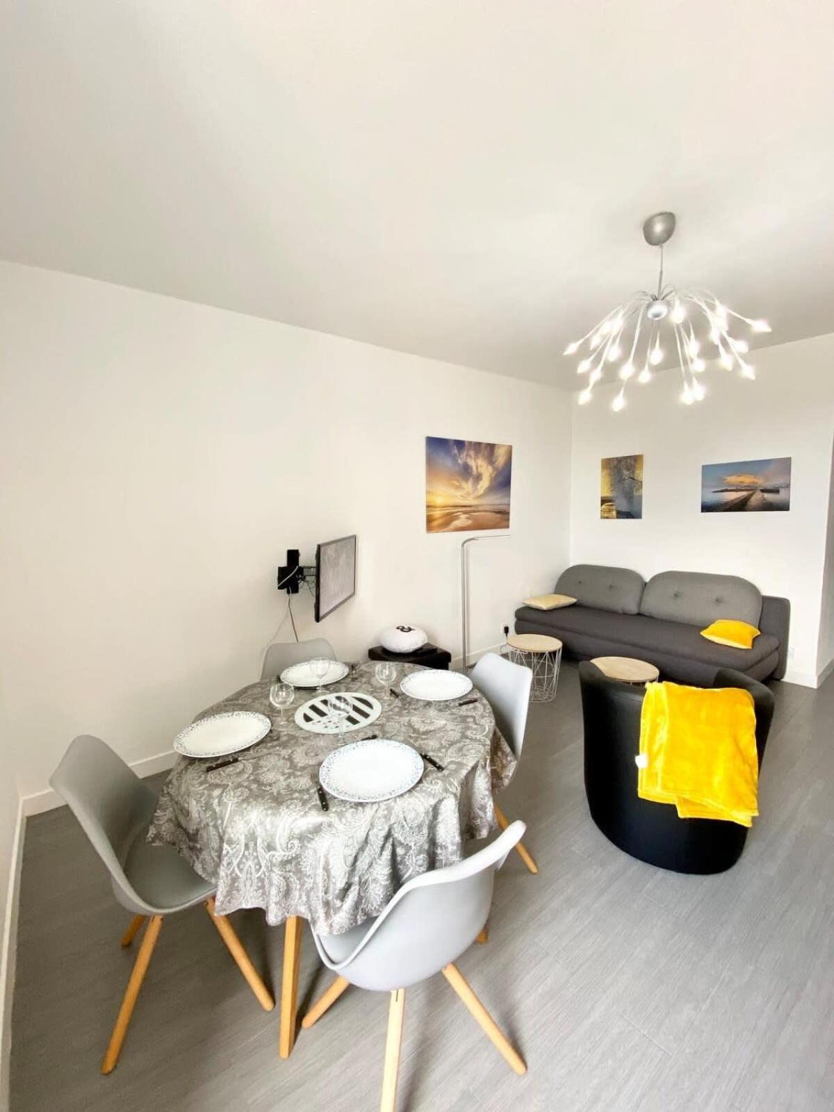 Apartment T2 Hyper Cosy Et Port A Pieds Ploemeur